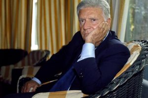 Addio a Sergio Zavoli, maestro del giornalismo italiano ed amico di Montalcino e del Brunello Addio a Sergio Zavoli, maestro del giornalismo italiano ed amico di Montalcino e del Brunello