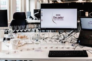“Decanter World Wine Awards”, trionfo della diversità italiana, e di “sua maestà” il Barolo