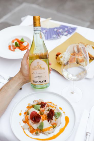 Anche la griffe dell’Amarone Tommasi nel Lugana