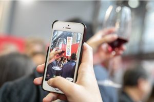 “Autochtona”: dalle viti celebrità alle “reliquie”, la biodiversità del vigneto Italia nel calice