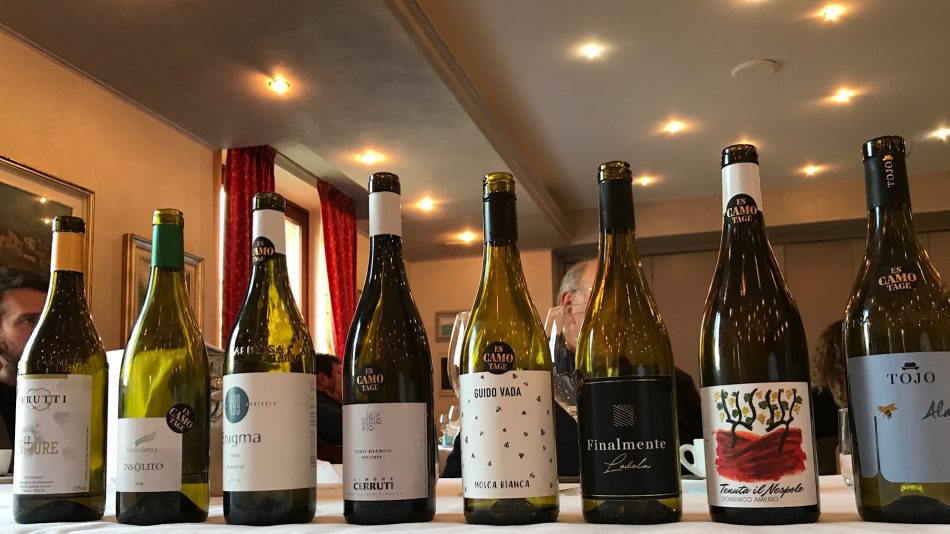 Scelte diverse: la versione secca e ferma del Moscato d’Asti nel progetto Es-Camo-Tage