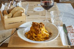 Italiani pazzi per la pasta: 6 su 10 la mangiano tutti i giorni, boom nel lockdown