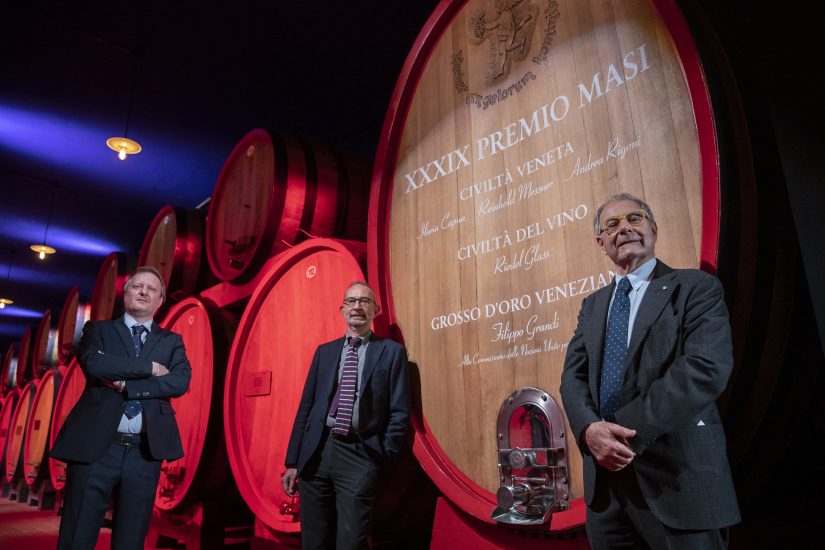 Sostenibilità e solidarietà per uscire dalla crisi: il messaggio dei vincitori del Premio Masi