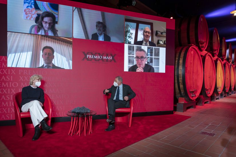 Sostenibilità e solidarietà per uscire dalla crisi: il messaggio dei vincitori del Premio Masi