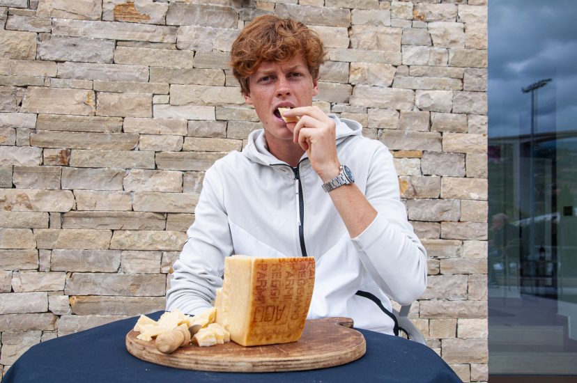 Jannik Sinner per Parmigiano Reggiano