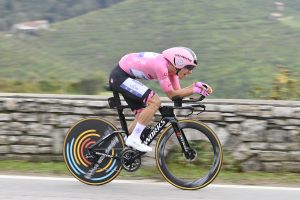 Il Giro, il ciclismo, il turismo lento, il Prosecco Docg: la “Prosecco Superiore Wine Stage” Il Giro, il ciclismo, il turismo lento, il Prosecco Docg: la “Prosecco Superiore Wine Stage”