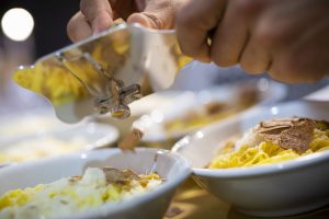 Tartufo, la stagione entra nel vivo. Sinergia con il vino e con il Ministero dell’Agricoltura
