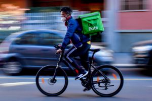 Commissariamento di Uber Italy, chiuse le indagini per caporalato sui rider