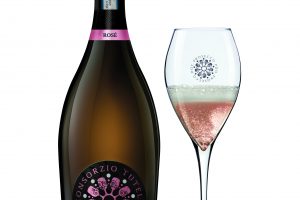 Il Prosecco Doc Rosé si presenta al mondo. Con l’obiettivo di conquistarlo