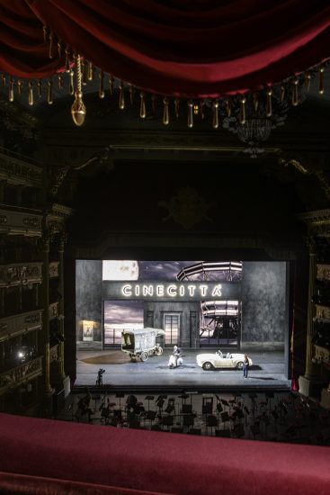 Bellavista brinda la Teatro alla Scala, come da tradizione, quest’anno più che mai