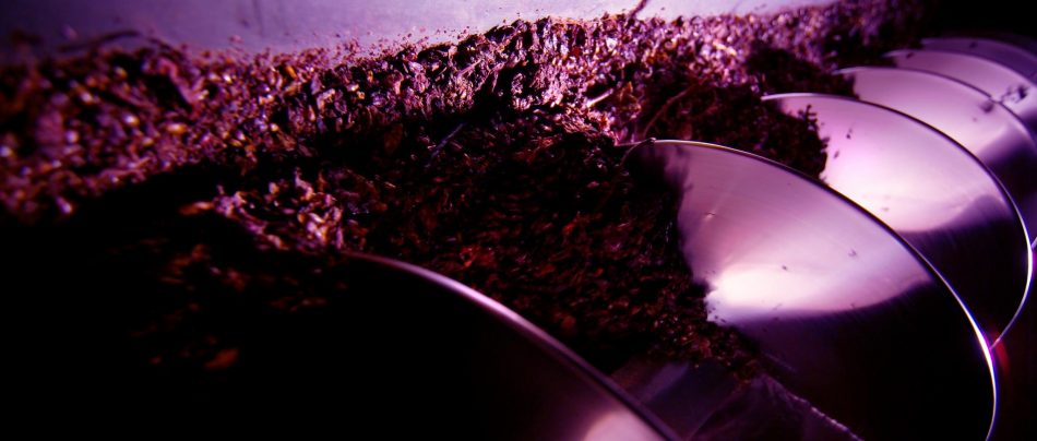 Nel report di AssoDistil, la “svolta green” delle distillerie italiane