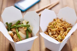 Asporto, boom del packaging. Gli italiani chiedono che sia riciclabile (a costo di pagarlo di pi&ugrave;)