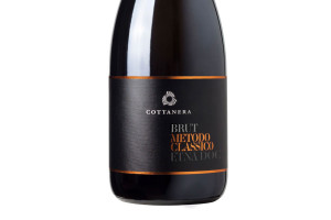 Cottanera, Doc Etna Brut 2020 Cottanera, Doc Etna Brut 2020
