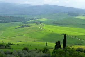 Tutti contro il deposito di scorie nucleari in territori made in Italy: il caso Val d’Orcia (Unesco)