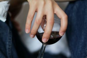 Il mercato del vino tornerà a livello pre-Covid nel 2024. A dirlo l’Iwsr Il mercato del vino tornerà a livello pre-Covid nel 2024. A dirlo l’Iwsr