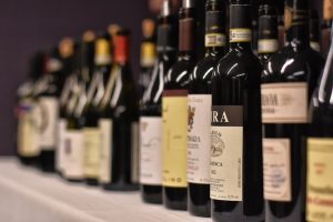Dai “giudizi” della critica, i vini italiani si scoprono “in evoluzione” anche nella logistica