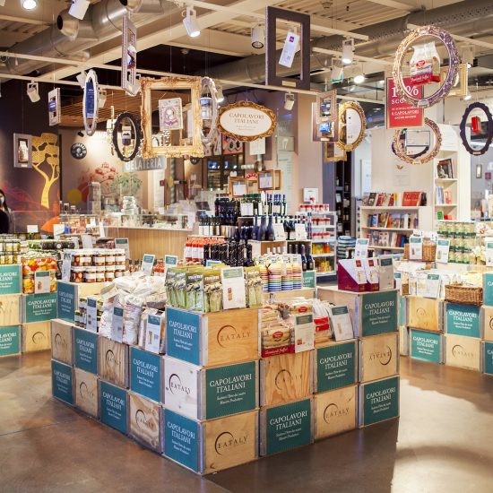 Prodotti come opere d’arte, clienti come mecenati: ecco i “Capolavori Italiani” di Eataly