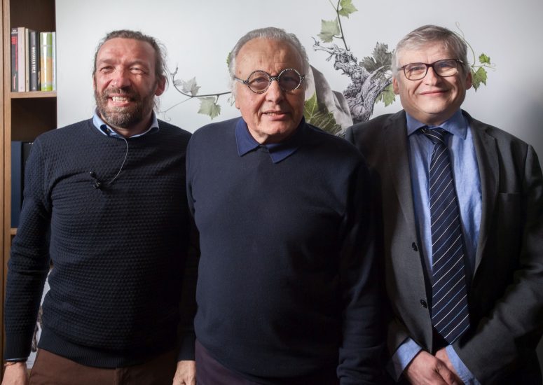Giovanni Bigot con il produttore Angelo Gaja e Stefano Poni