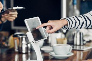 Recovery Plan, la ristorazione grande assente. Il richiamo di Fipe/Confcommercio alla Camera