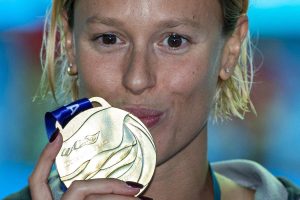 Brunello, 5 stelle all’annata 2020 svelate da Federica Pellegrini, “araba fenice” del nuoto italiano