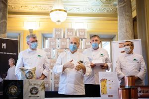 Sette pasticceri italiani in finale alla Coppa del Mondo di Panettone 2021