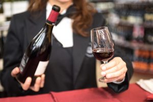 Tra trend legati alla pandemia e altri strutturali, il vino nella distribuzione moderna Tra trend legati alla pandemia e altri strutturali, il vino nella distribuzione moderna