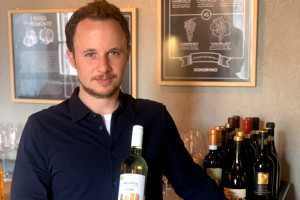 La famiglia Veronesi (Calzedonia e Signorvino) produttrice di vino con Tenimenti Leone