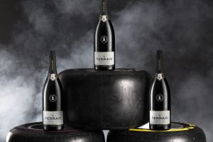 Ferrari’s Trentodoc climbs onto the Formula 1 podium. It will debut in Imola on Sunday, April 18th