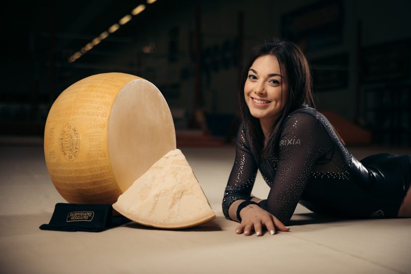 La ginnasta Giorgia Villa diventa ambassador del Parmigiano Reggiano