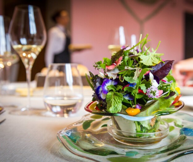 Il lusso non &egrave; il prezzo, ma il valore etico e relazionale della Cucina Italiana: premiati i custodi