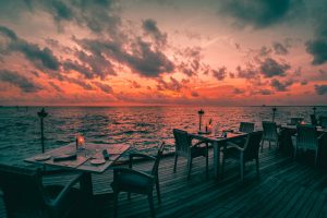 Verso il Dl Riaperture, Unione Italiana Vini al fianco dei ristoratori, l’allarme del banqueting