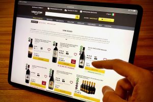 Vino ed e-commerce, non si ferma la crescita dei big: Vino.com acquisisce Vino.it
