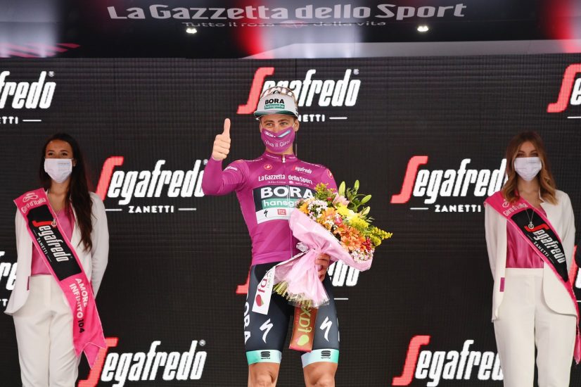 Foto Gian Mattia D’Alberto/LaPresse 19 maggio 2021 - Montalcino, ItaliaSport CiclismoGiro d’Italia 2021 - edizione 104 - Tappa 11 - Da Perugia a Montalcino (Brunello di Montalcino Wine Stage) (km 162)Nella foto: SAGAN Peter (SVK) (BORA - HANSGROHE) maglia ciclaminoPhoto Gian Mattia D’Alberto/LaPresseMay 19, 2021 - Montalcino, Italy  Sport CyclingGiro d’Italia 2021 - 104th edition - Stage 11 - from Perugia to Montalcino In the pic: SAGAN Peter (SVK) (BORA - HANSGROHE) cyclamen jersey