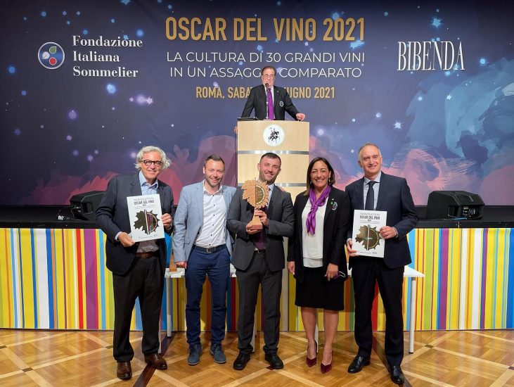  Premi e ripartenza: ecco gli “Oscar del Vino” 2021 di Fondazione Italiana Sommelier e Bibenda
