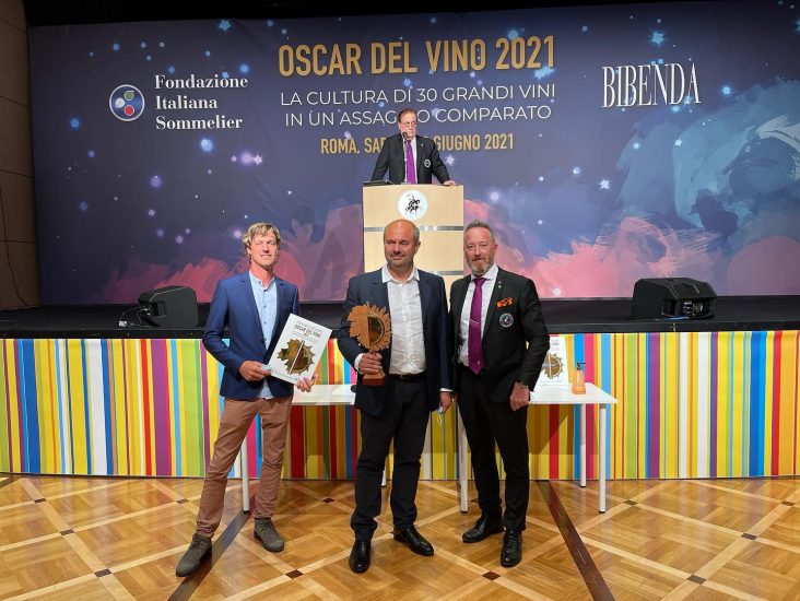  Premi e ripartenza: ecco gli “Oscar del Vino” 2021 di Fondazione Italiana Sommelier e Bibenda