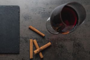 Riuscite a sentire l’odore della cannella? Allora siete degli appassionati di vino rosso