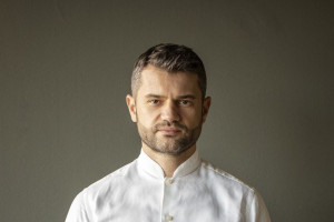 Nella ripartenza della ristorazione c’è anche “Horus”, il nuovo ristorante di Enrico Bartolini Nella ripartenza della ristorazione c’è anche “Horus”, il nuovo ristorante di Enrico Bartolini