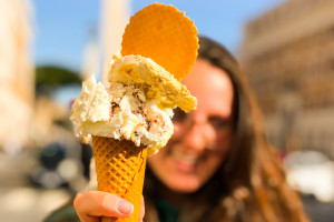 Gelato-mania, il +30% di prezzi nel triennio 2021-2023 non ferma l’amore per il dolce dell’estate