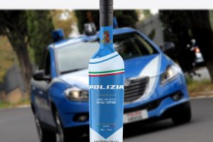 “Polizia”, il liquore a base di latte di bufala per diffondere la cultura del bere responsabile