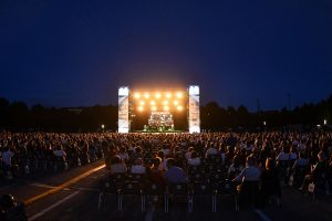 “Collisioni” riparte da Alba, tra grande musica e vino, con il Consorzio di Barolo e Barbaresco