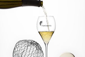 Franciacorta da record: nel primo semestre 2021, vendite a +12% sul 2019. E cresce il prezzo medio