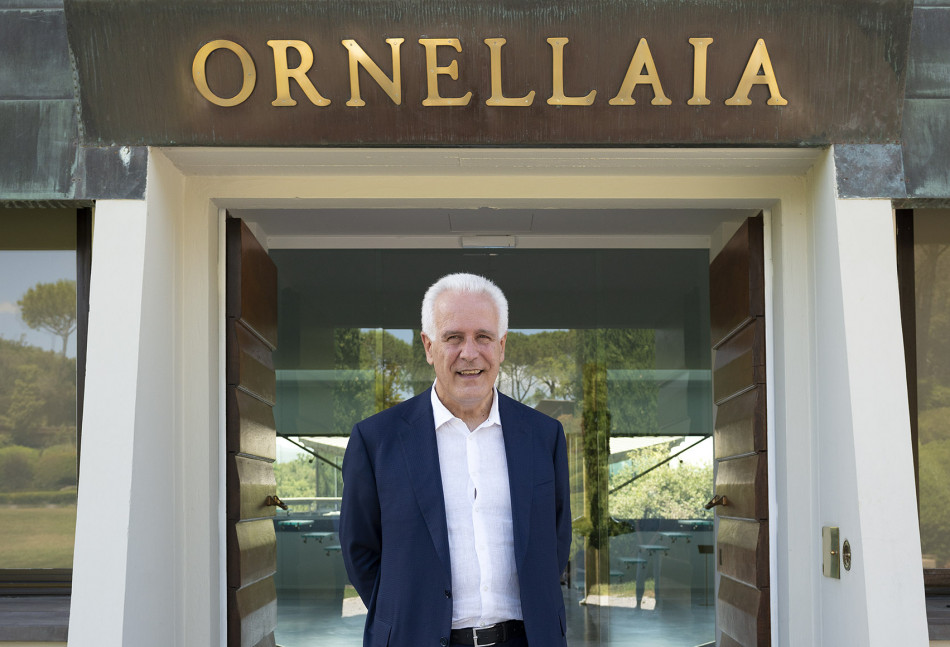 Il presidente della Regione Toscana, Eugenio Giani, in visita ad Ornellaia