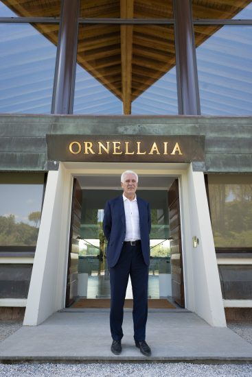 Il presidente della Regione Toscana, Eugenio Giani, in visita ad Ornellaia