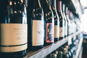 Wine, sales growth in Italy in 2021: +10% in large-scale distribution and +350% in e-commerce Wine, sales growth in Italy in 2021: +10% in large-scale distribution and +350% in e-commerce