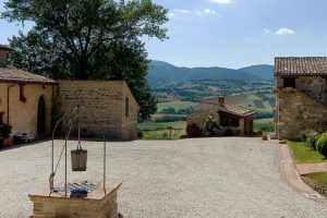 Il 75% de La Monacesca al pastificio Luciana Mosconi: obiettivo polo agroalimentare delle Marche