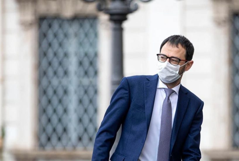 Il Ministro delle Politiche Agricole Stefano Patuanelli