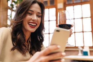 Il processo d’acquisto del consumatore passa sempre più per l’online, anche nel food Il processo d’acquisto del consumatore passa sempre più per l’online, anche nel food