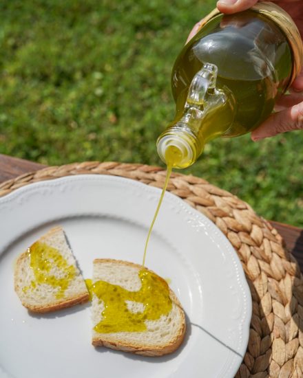 La Commissione Ue propone la vendita di olio sfuso: Agrinsieme dice no