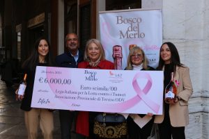 Vino e solidarietà, “Life in Rosé” di Casa Paladin continua a raccogliere fondi per la Lilt