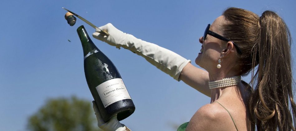 Diventare un Master Sabrage con la “Sabrage Academy”